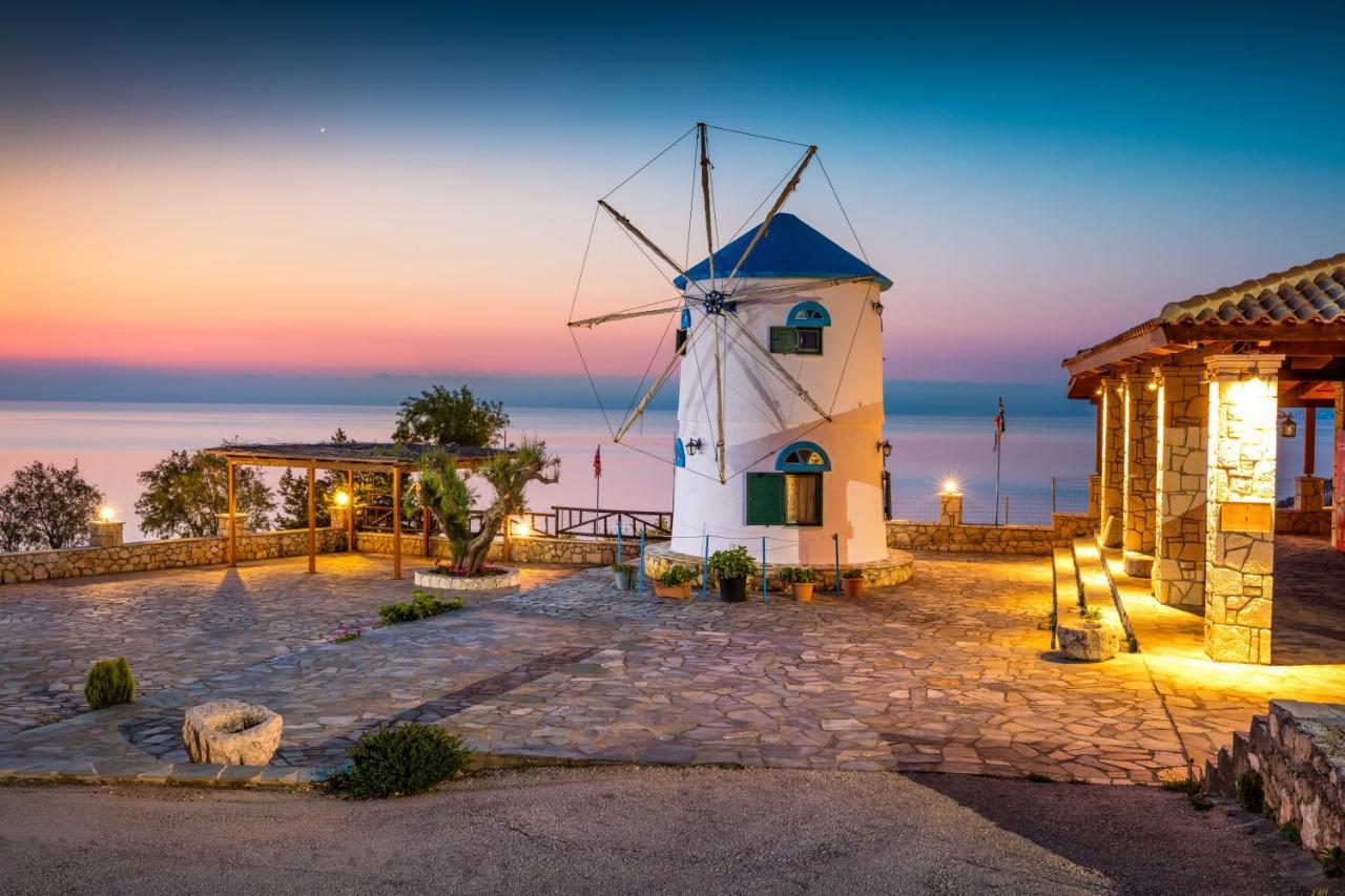 Potamitis Windmills & Apartments Koríthion Exteriér fotografie